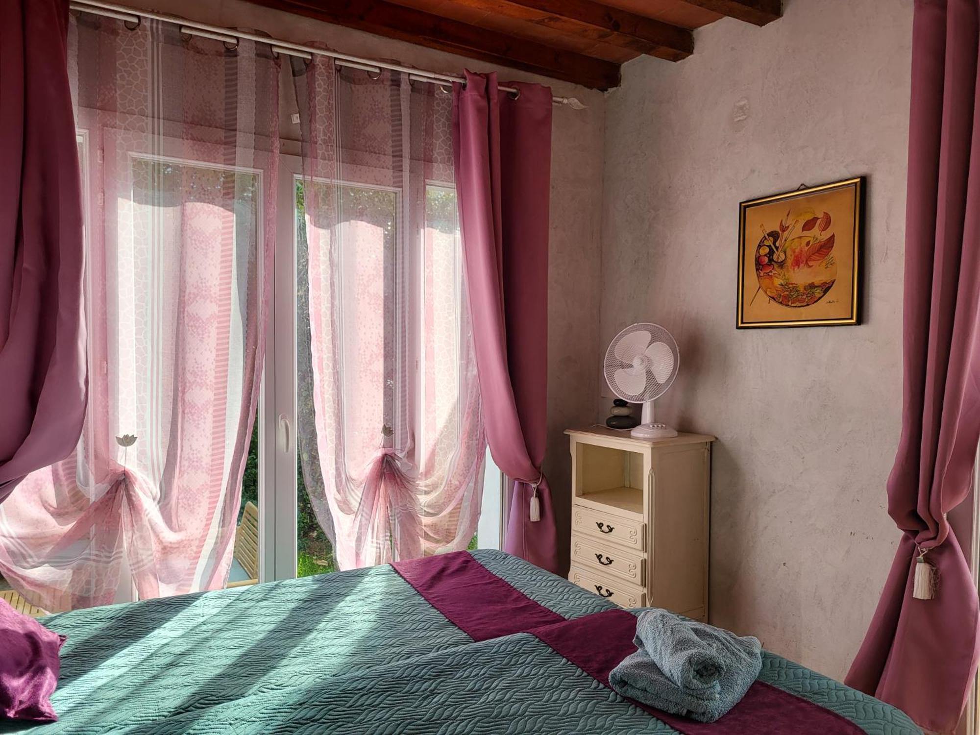 A Teppa Apartment Luri Екстериор снимка
